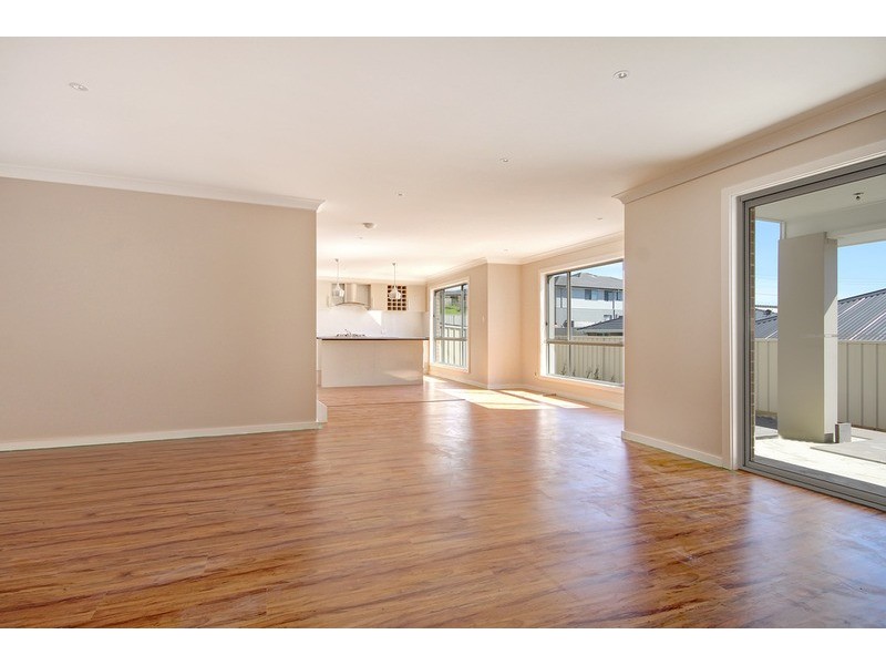 1/6 Pinnacle Way, Dapto NSW 2530
