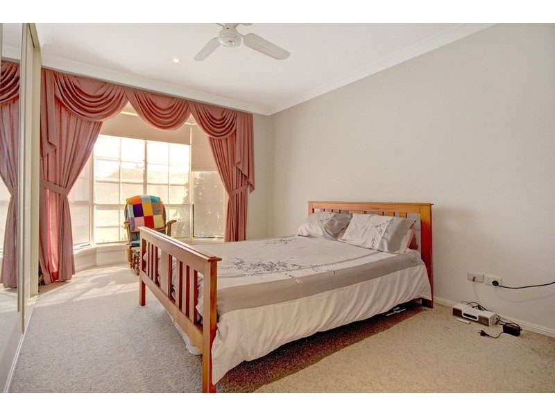 8 Pat Geraghty  Place, Woonona NSW 2517