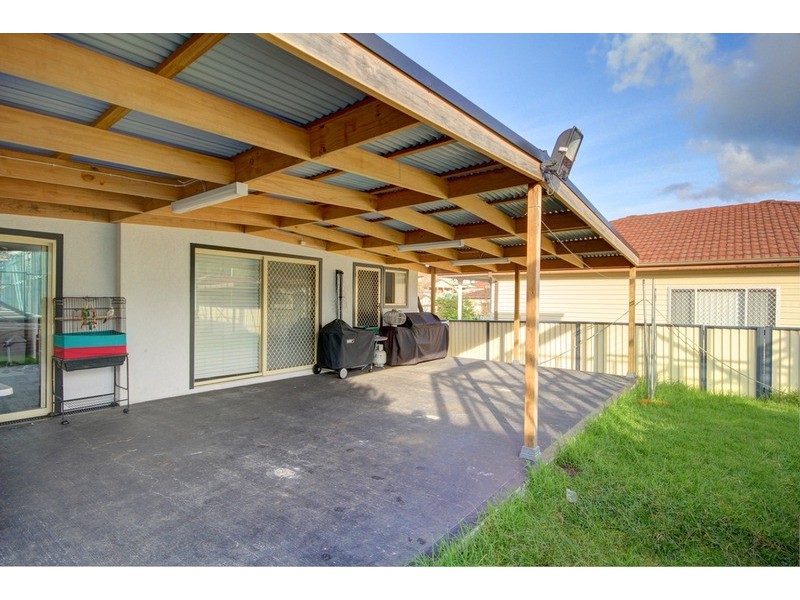 13 Fifth  Avenue, Port Kembla NSW 2505