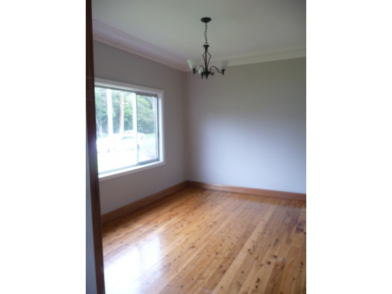 71 Lake Heights Road, Lake Heights NSW 2502