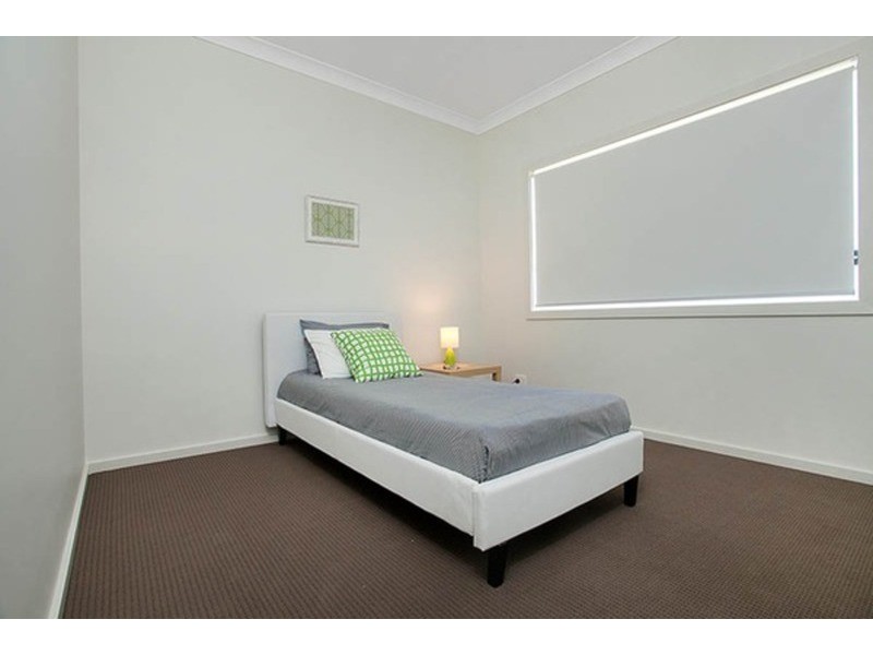 1/23 Yellow Rock  Road, Tullimbar NSW 2527