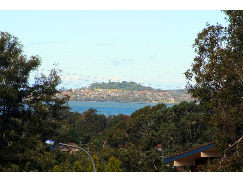 70 Thirroul  Road, Kanahooka NSW 2530