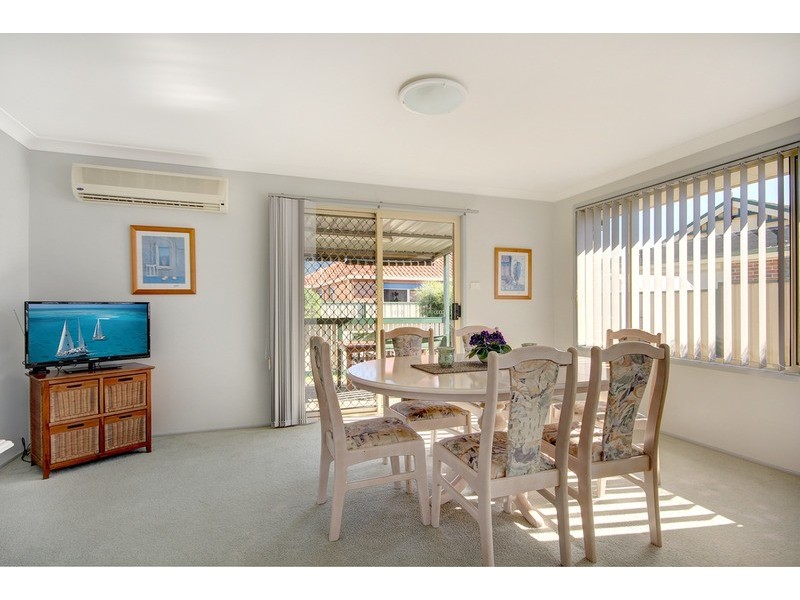 52a Habeda Avenue, Horsley NSW 2530