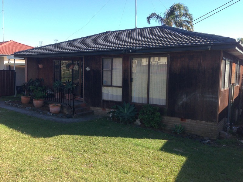 12 Fowlers  Road, Dapto NSW 2530