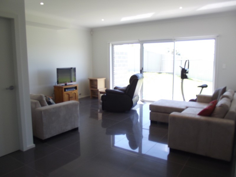 10 Mary Davis Avenue, Dapto NSW 2530