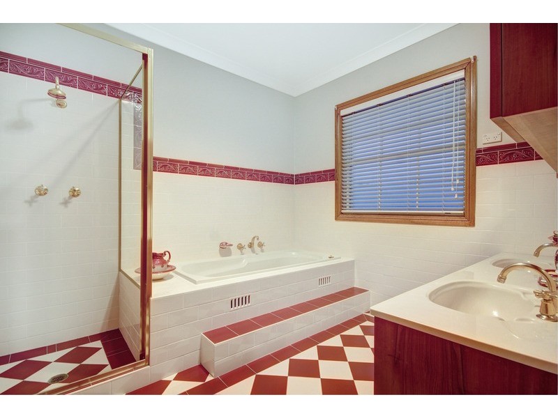 35 Reservoir  Street, Port Kembla NSW 2505