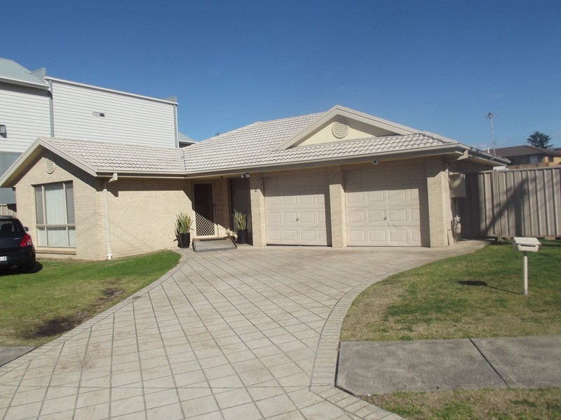 11 Towradgi  Road, Towradgi NSW 2518