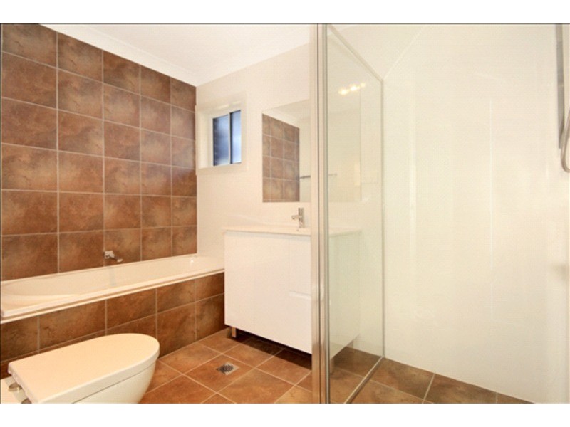 1/23 Yellow Rock Road, Albion Park NSW 2527