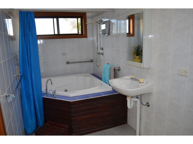 10 Winton  Street, Balgownie NSW 2519