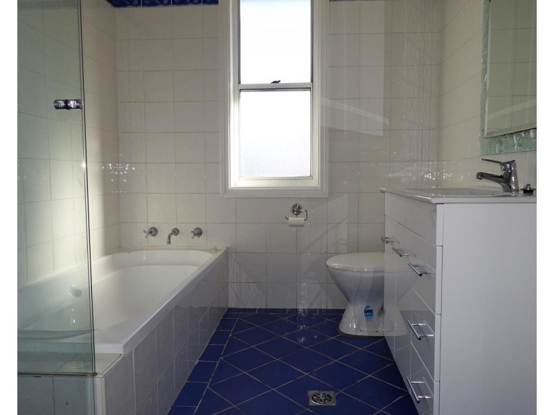 79 Nottingham Street, Berkeley NSW 2506