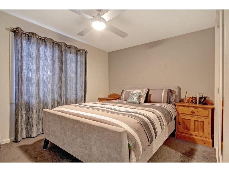 1 Winton Place, Fairy Meadow NSW 2519