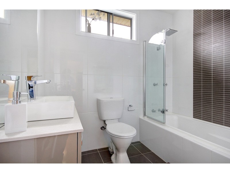 1 Winton Place, Fairy Meadow NSW 2519