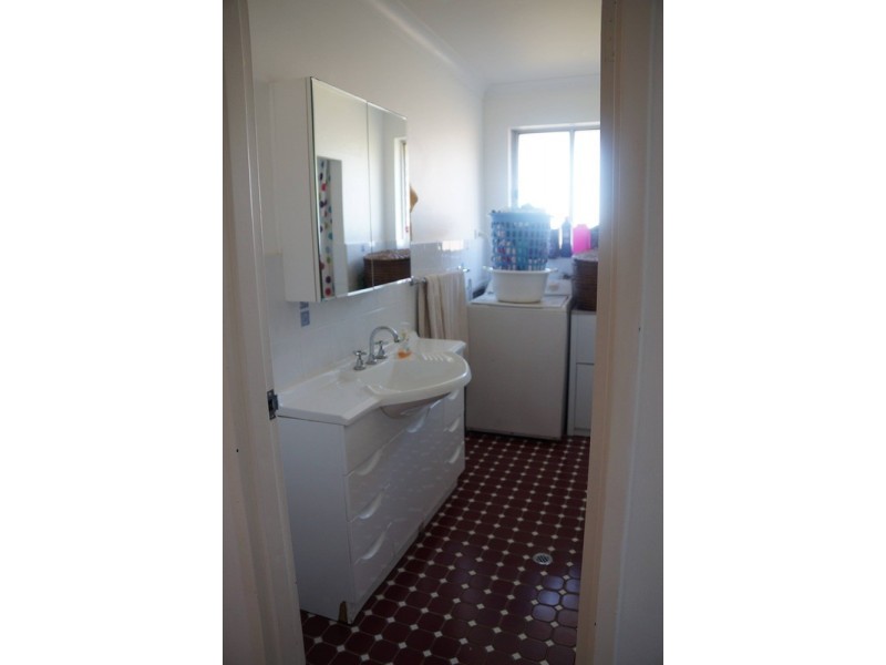 8/18 Byron  Street, Bellambi NSW 2518