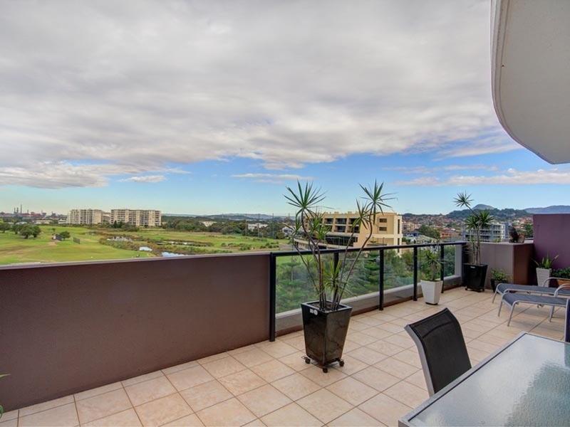 8/4 Bank  Street, Wollongong NSW 2500