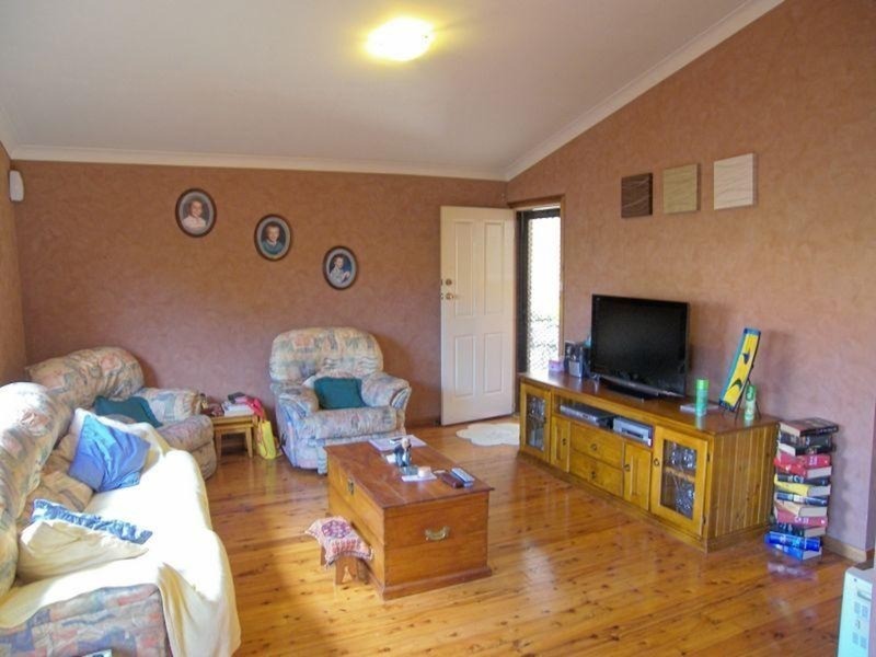 1/24 Prince Edward Drive, Dapto NSW 2530