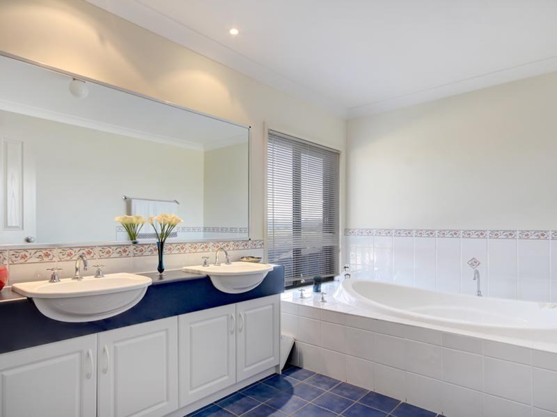 3 Green Crescent, Shell Cove NSW 2529