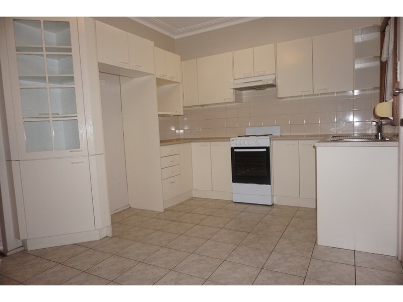 50 Mirrabooka Road, Lake Heights NSW 2502