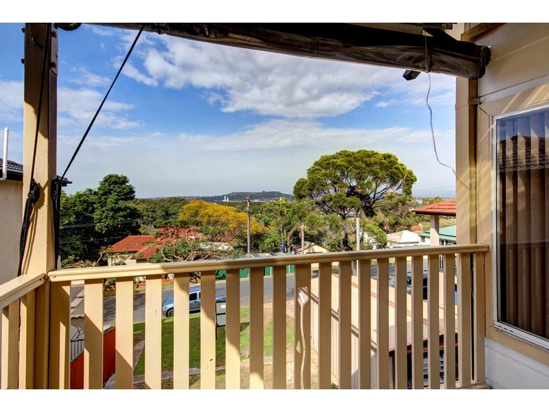 56 Ocean Street, Mount Saint Thomas NSW 2500