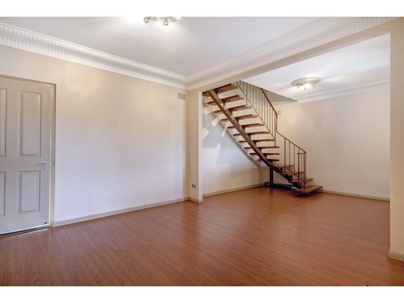 56 Ocean Street, Mount Saint Thomas NSW 2500