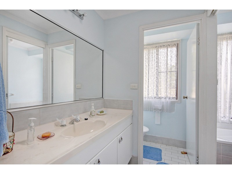 7 Derwent  Avenue, Penrose NSW 2530