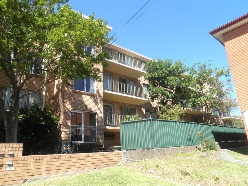 6/8 First  Street, Wollongong NSW 2500