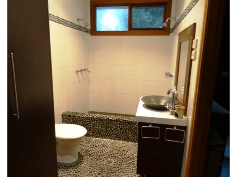 28 Kialoa Road, Woonona NSW 2517