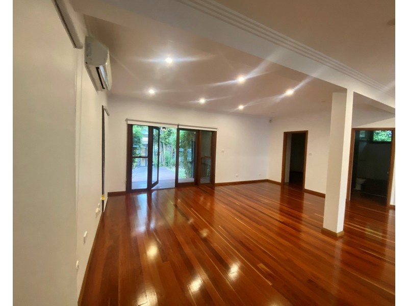 28 Kialoa Road, Woonona NSW 2517
