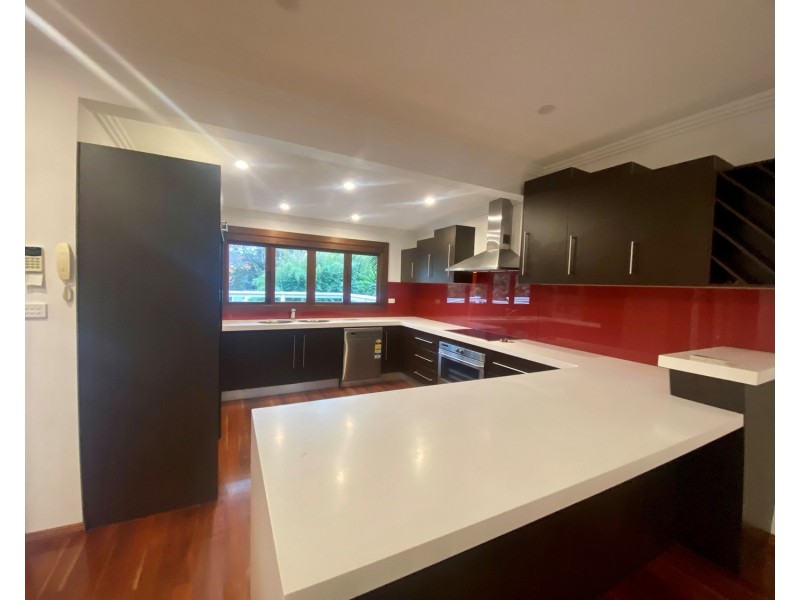 28 Kialoa Road, Woonona NSW 2517