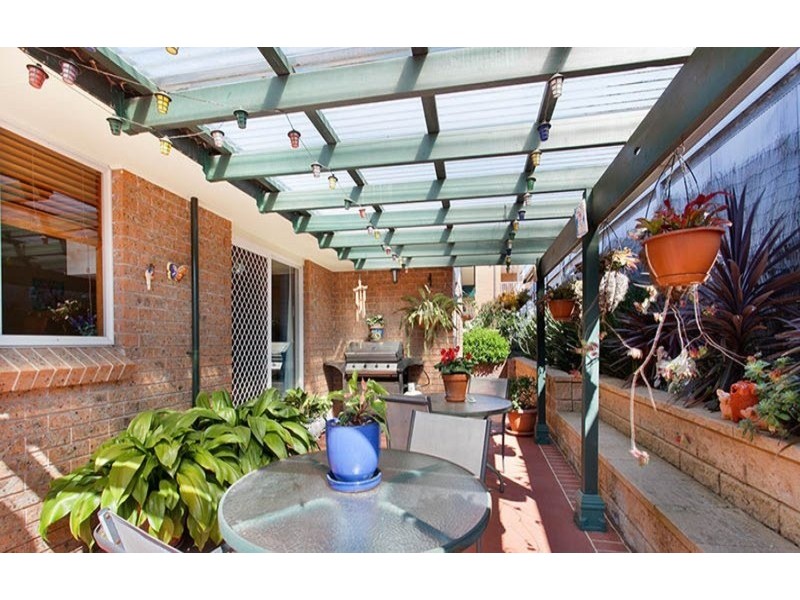 1  Melia  Street, Shellharbour NSW 2529