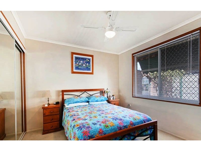 1  Melia  Street, Shellharbour NSW 2529