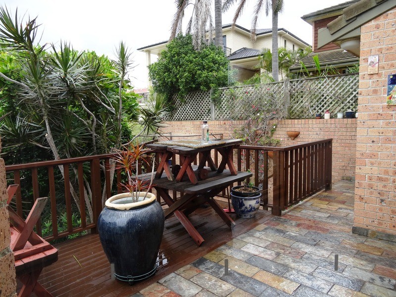 2/80a Mt Keira Road, Mount Keira NSW 2500