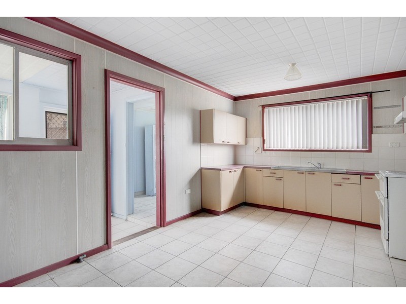 5 Glenview  Street, Dapto NSW 2530