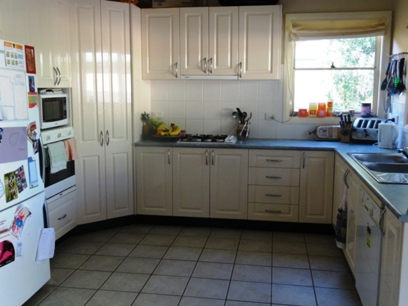 3 High  Street, Woonona NSW 2517