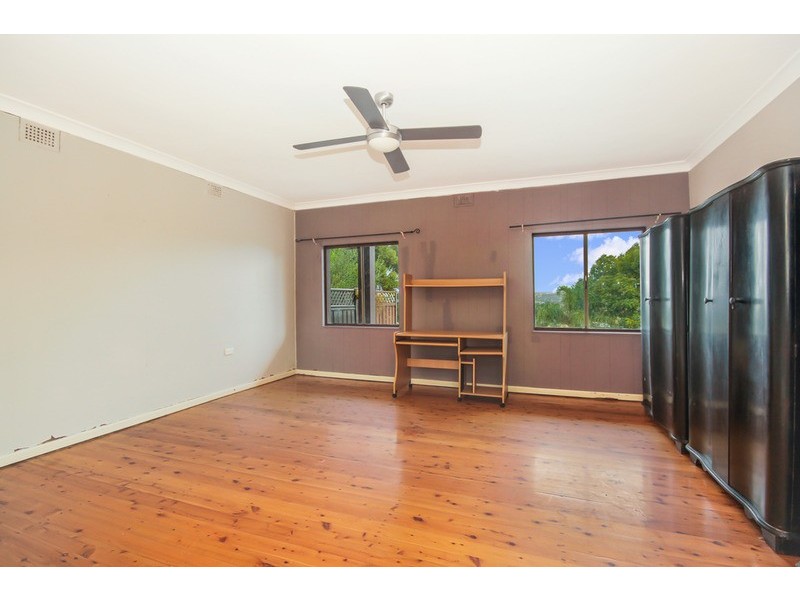 41 The  Avenue, Mount Saint Thomas NSW 2500
