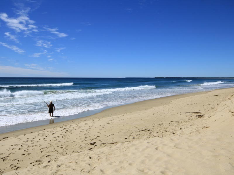 69 Shoalhaven Heads Road, Shoalhaven Heads NSW 2535