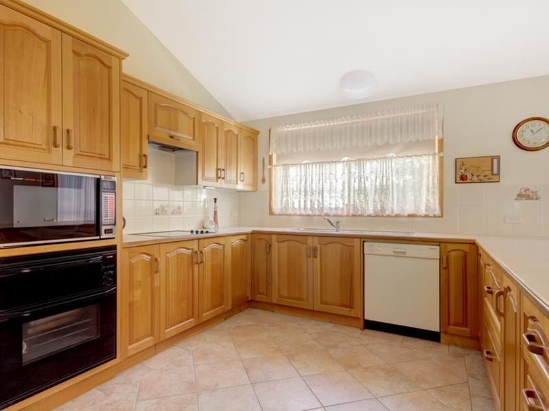 69 Shoalhaven Heads Road, Shoalhaven Heads NSW 2535