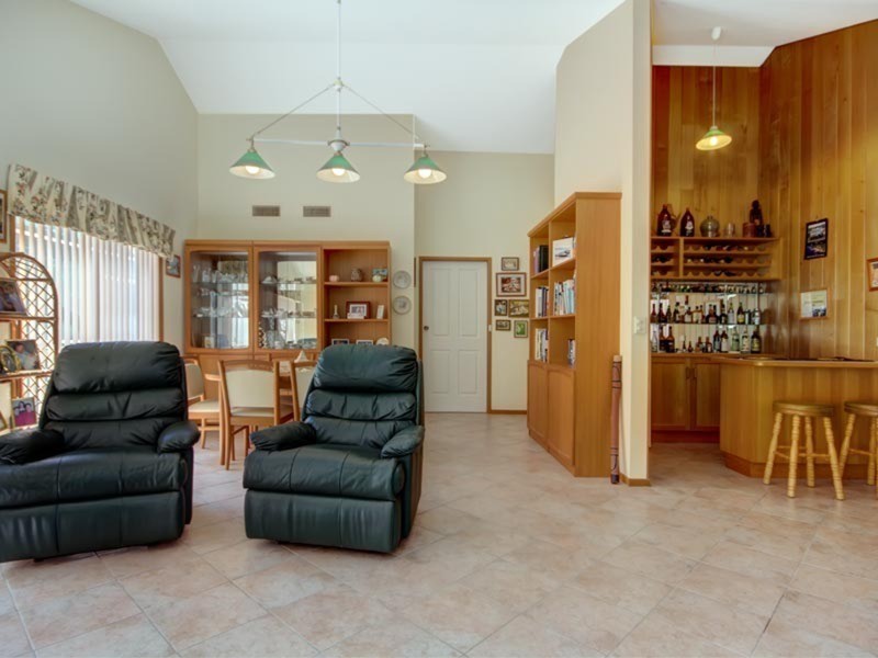 69 Shoalhaven Heads Road, Shoalhaven Heads NSW 2535