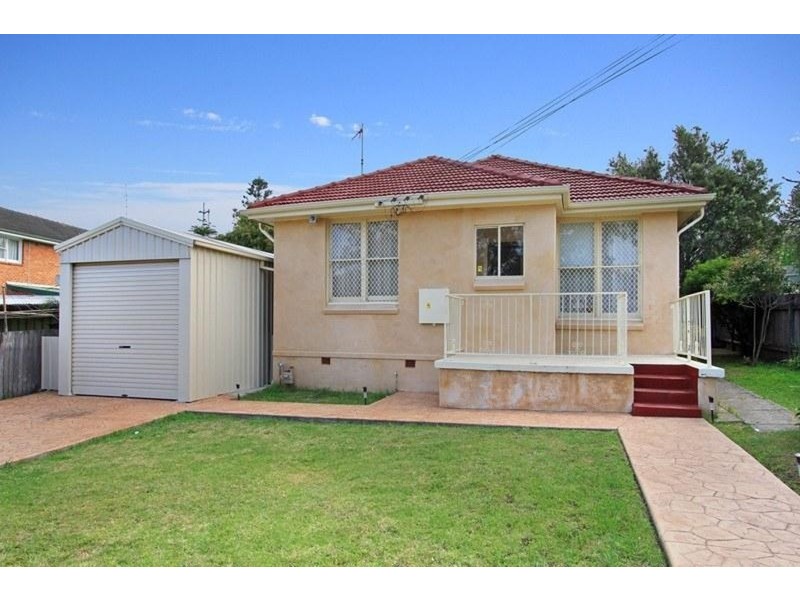 53 Winnima Way, Berkeley NSW 2506