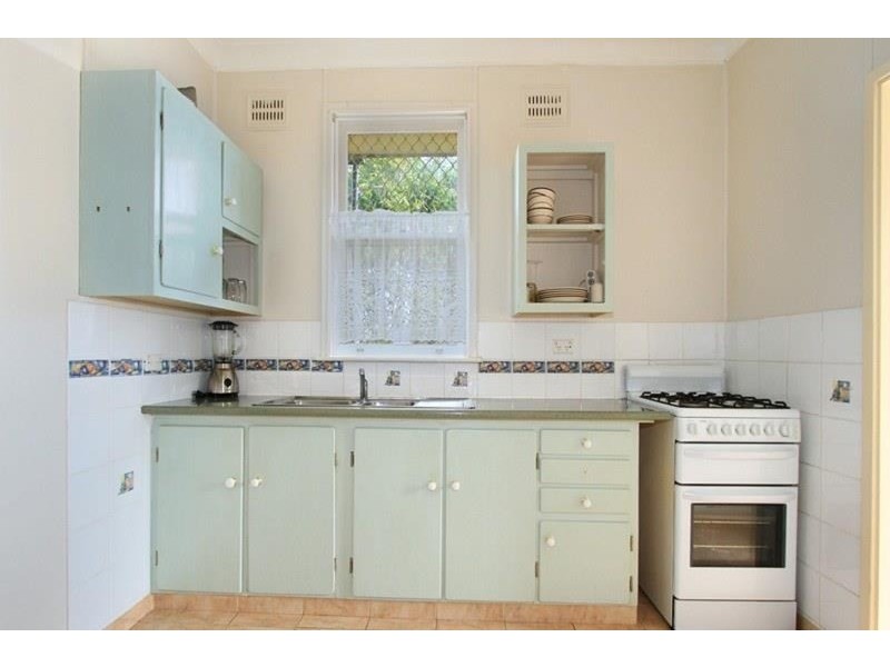 53 Winnima Way, Berkeley NSW 2506