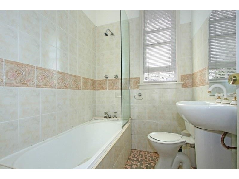 53 Winnima Way, Berkeley NSW 2506
