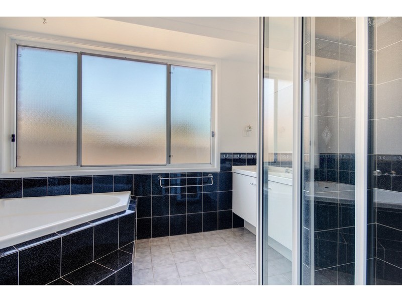 13a Tamblin  Street, Fairy Meadow NSW 2519