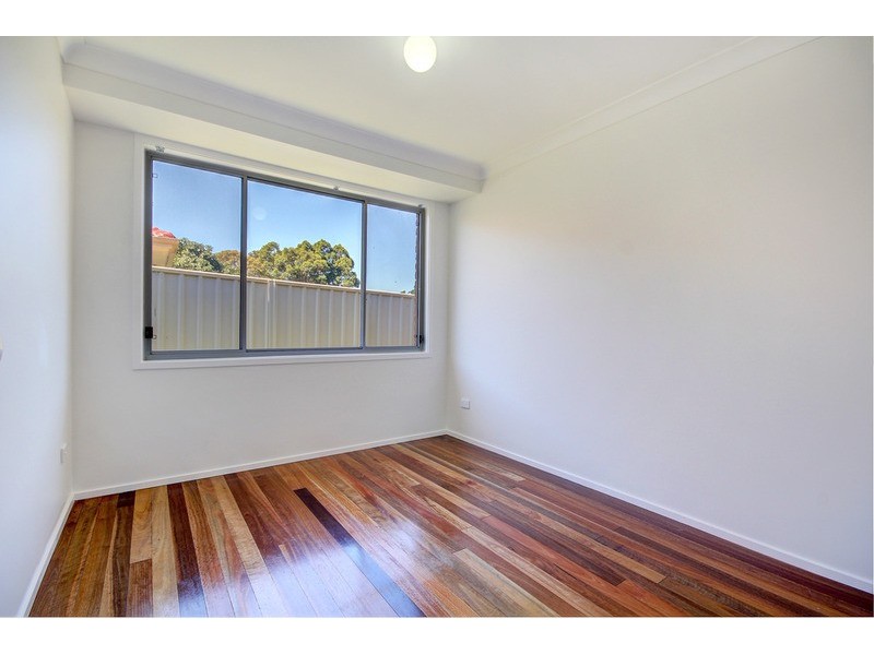 13a Tamblin  Street, Fairy Meadow NSW 2519