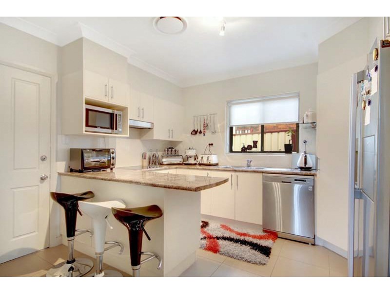 27 Steel Street, Cringila NSW 2502
