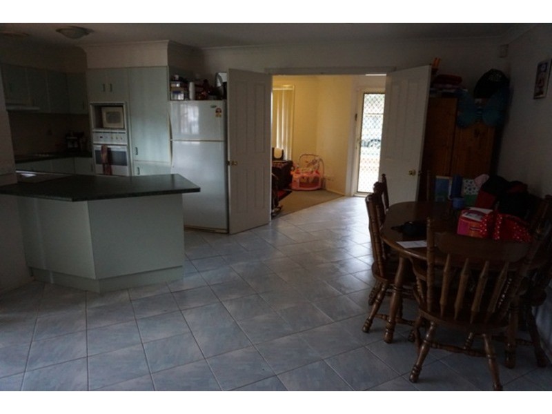 20 Lake Heights Road, Lake Heights NSW 2502