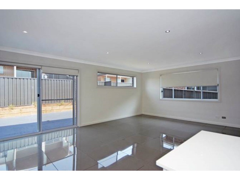 11 Cascade Circuit, Albion Park NSW 2527