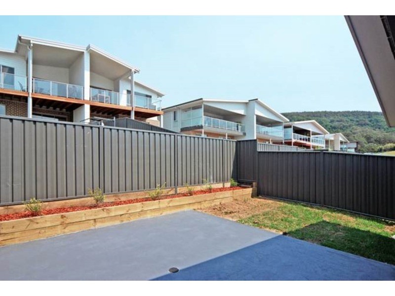 11 Cascade Circuit, Albion Park NSW 2527