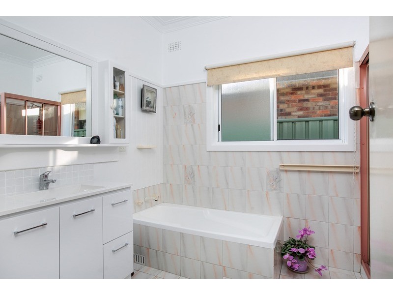 32 Windang  Road, Primbee NSW 2502