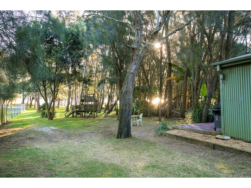32 Windang  Road, Primbee NSW 2502