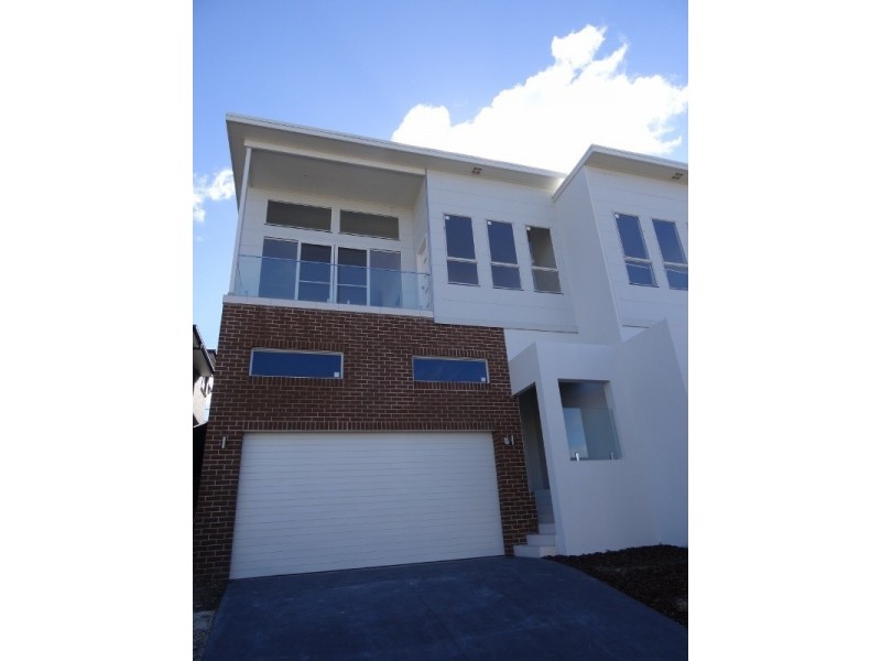 118 Shearwater  Drive, Lake Heights NSW 2502