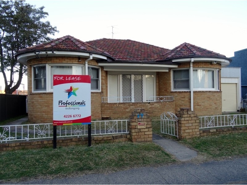 17 Gladstone Avenue, Wollongong NSW 2500